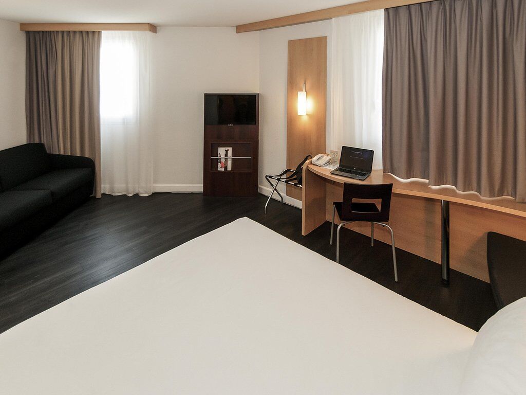 Easyhotel Palais Des Congrès – Old Town Hotel Nice