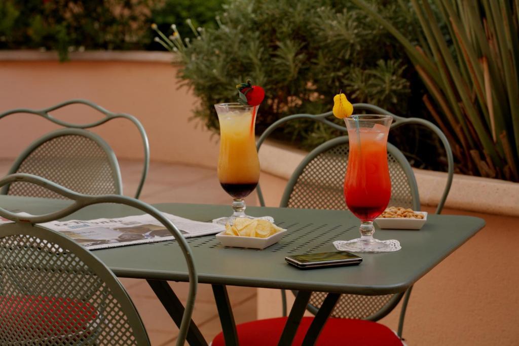 Easyhotel Old Town Hotel 2*