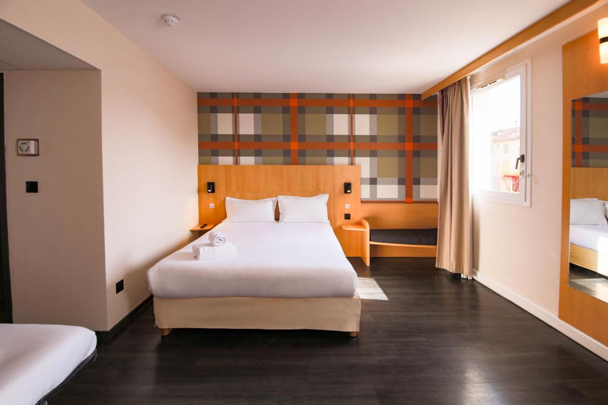 Hotel Easyhotel Old Town 2*